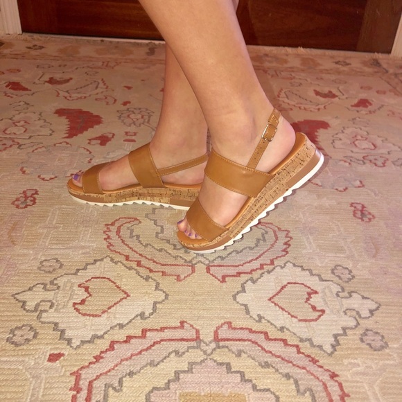 Last Pair‼️ Camel Double Band Ankle Strap Sandals - Picture 3 of 6